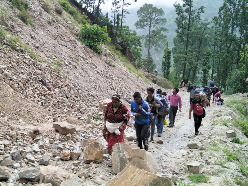 विदेशबाट फर्केका युवालाई रोजगार कार्यक्रम खोई ?